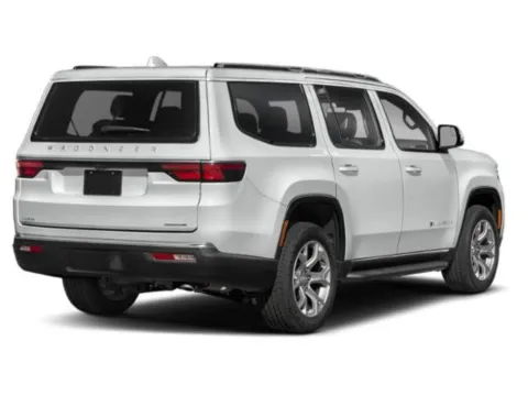 More photos of 2022 Jeep Wagoneer Series III at Chevrolet Longview, WA