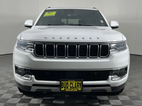 Photos of 2022 Jeep Wagoneer Series III for sale in Longview, WA at Chevrolet Longview
