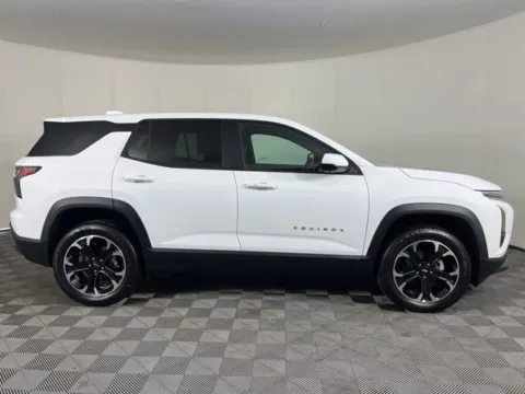 More photos of 2026 Chevrolet Equinox LT at Chevrolet Longview, WA