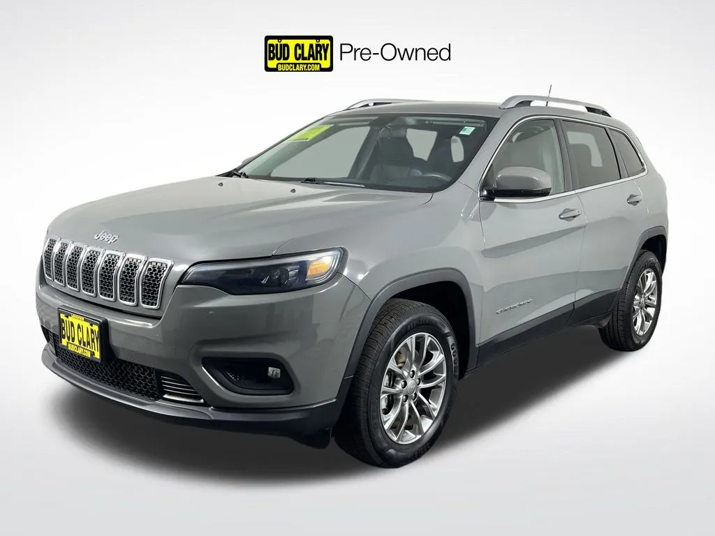 Gray 2020 Jeep Cherokee Latitude Plus for sale in Longview, WA