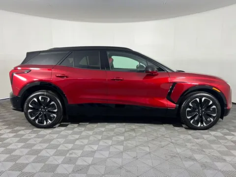 More photos of 2026 Chevrolet Blazer EV RS at Chevrolet Longview, WA