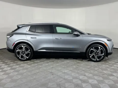 More photos of 2026 Chevrolet Equinox EV LT at Chevrolet Longview, WA