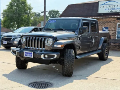 More photos of 2020 Jeep Gladiator Overland Pickup 4D 5 ft at Calumet Auto Finance, IN