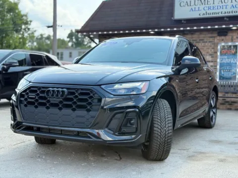 More photos of 2022 Audi Q5 45 TFSI S line Premium Plus Sport Utility 4D at Calumet Auto Finance, IN