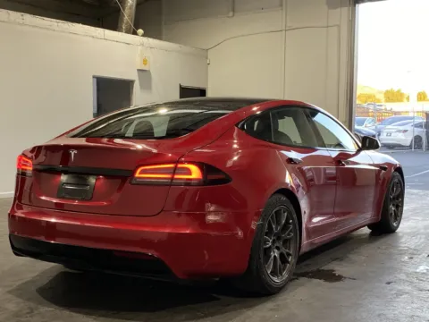 More photos of 2022 Tesla Model S at Premium Autos - Norco, CA