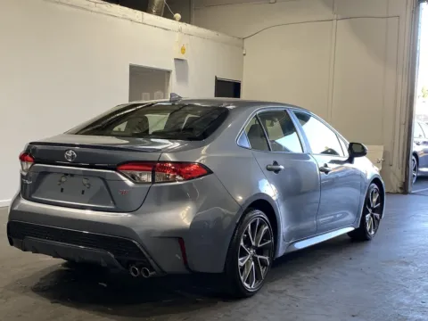 More photos of 2021 Toyota Corolla SE at Premium Autos - Norco, CA