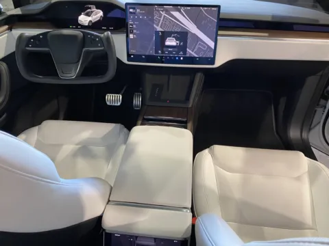 More photos of 2023 Tesla Model X Standard Range at Premium Autos - Norco, CA