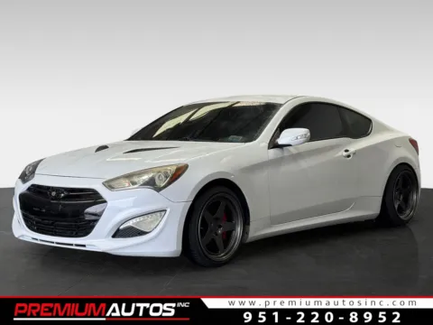 White 2014 Hyundai Genesis Coupe 3.8  R-SPEC for sale in Norco, CA