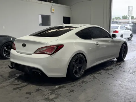 More photos of 2014 Hyundai Genesis Coupe 3.8  R-SPEC at Premium Autos - Norco, CA