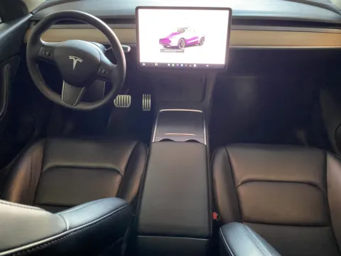 More photos of 2022 Tesla Model Y Performance at Premium Autos - Norco, CA