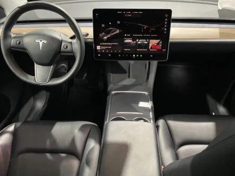 More photos of 2023 Tesla Model Y Long Range at Premium Autos - Norco, CA