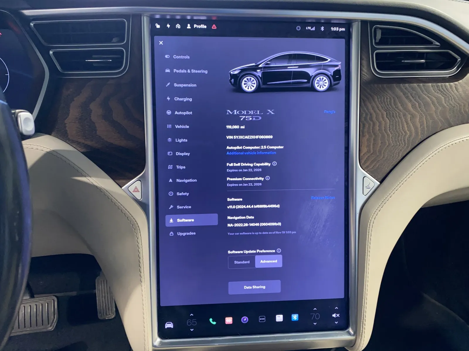 2017 Tesla Model X 75D photo 2