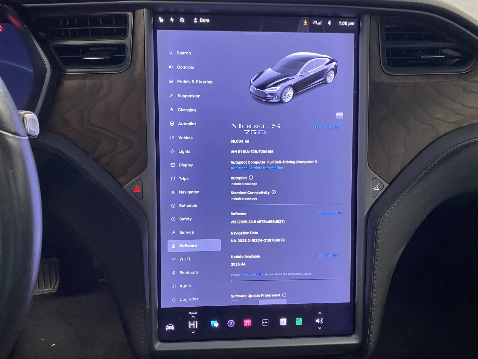 Photos of 2018 Tesla Model S 75D for sale in Norco, CA at Premium Autos - Norco