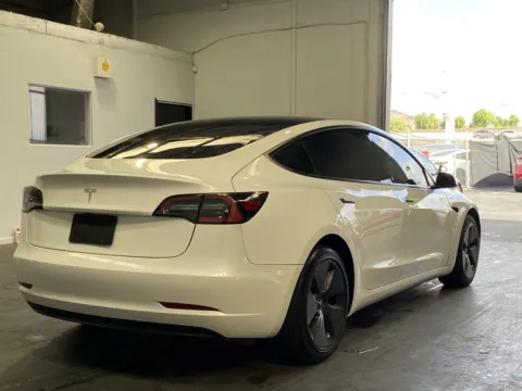 More photos of 2022 Tesla Model 3 at Premium Autos - Norco, CA