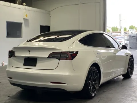 More photos of 2019 Tesla Model 3 at Premium Autos - Norco, CA