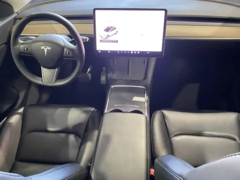 More photos of 2022 Tesla Model Y Long Range at Premium Autos - Norco, CA