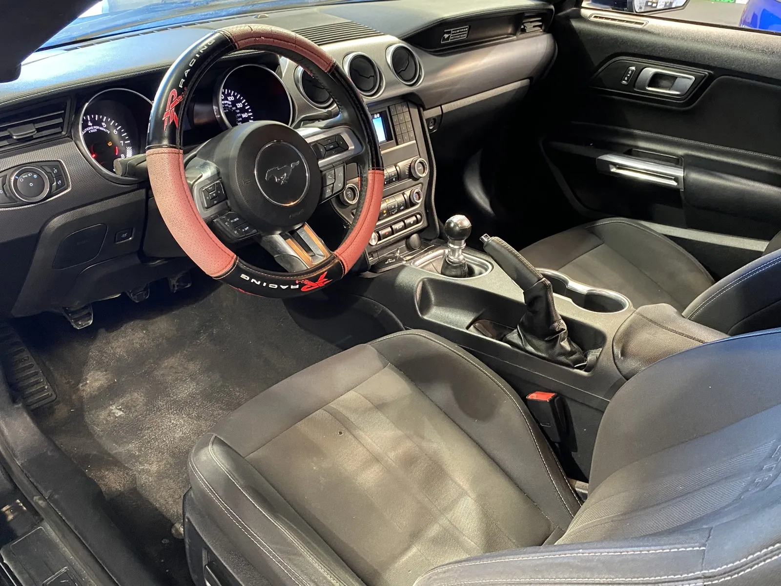 More photos of 2020 Ford Mustang GT BLACK ACCENT PACKAGE at Premium Autos - Norco, CA