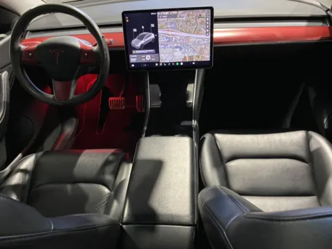 More photos of 2021 Tesla Model Y Long Range at Premium Autos - Norco, CA