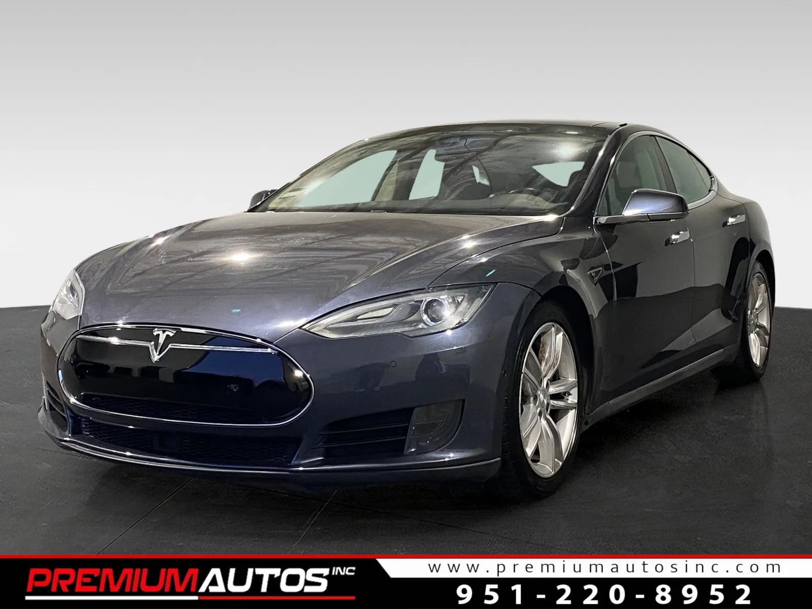 2015 Tesla Model S 70D's photo