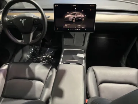 More photos of 2023 Tesla Model Y Long Range at Premium Autos - Norco, CA