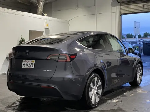 More photos of 2023 Tesla Model Y Long Range at Premium Autos - Norco, CA