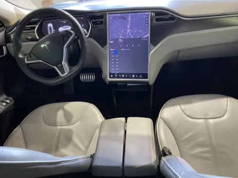 More photos of 2013 Tesla Model S Performance at Premium Autos - Norco, CA