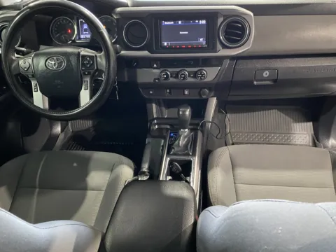 More photos of 2018 Toyota Tacoma SR5 at Premium Autos - Norco, CA