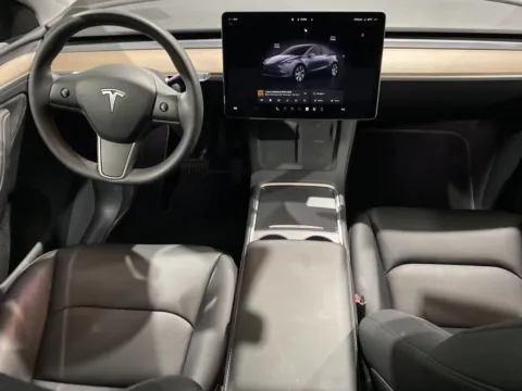 More photos of 2023 Tesla Model Y Long Range at Premium Autos - Norco, CA