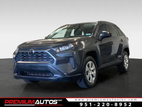 2020 Toyota RAV4 LE for sale in Norco, CA