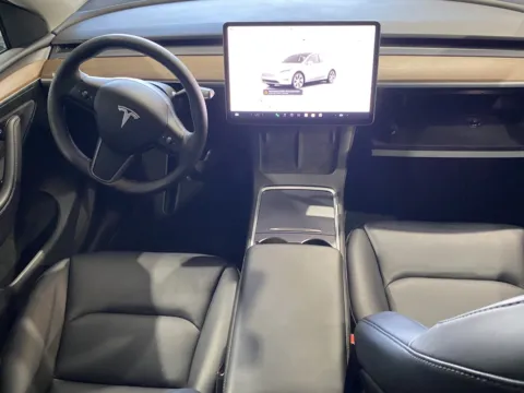 More photos of 2023 Tesla Model Y at Premium Autos - Norco, CA