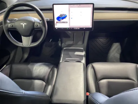 More photos of 2023 Tesla Model Y LONG RANGE at Premium Autos - Norco, CA