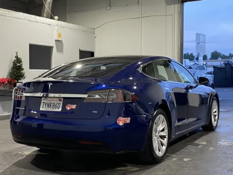 More photos of 2017 Tesla Model S at Premium Autos - Norco, CA