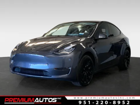 Gray 2023 Tesla Model Y LONG RANGE for sale in Norco, CA
