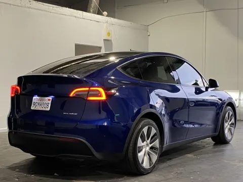 More photos of 2023 Tesla Model Y Long Range at Premium Autos - Norco, CA