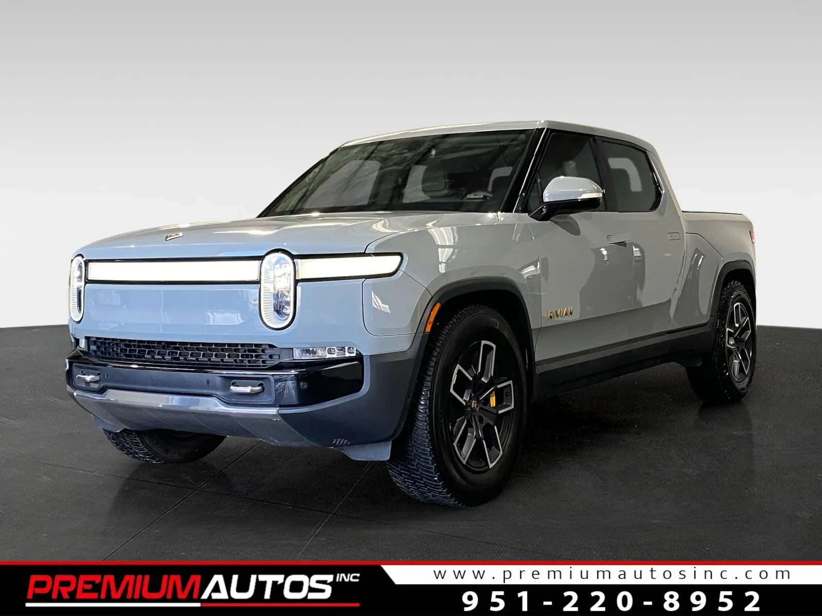 2022 Rivian R1T Launch Edition's photo