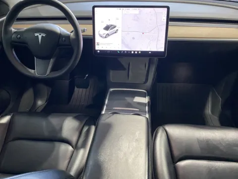 More photos of 2021 Tesla Model Y Long Range at Premium Autos - Norco, CA