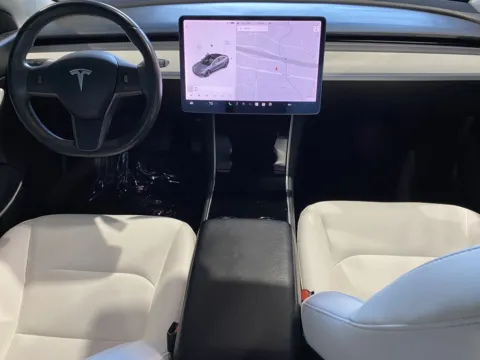More photos of 2018 Tesla Model 3 LONG RANGE at Premium Autos - Norco, CA