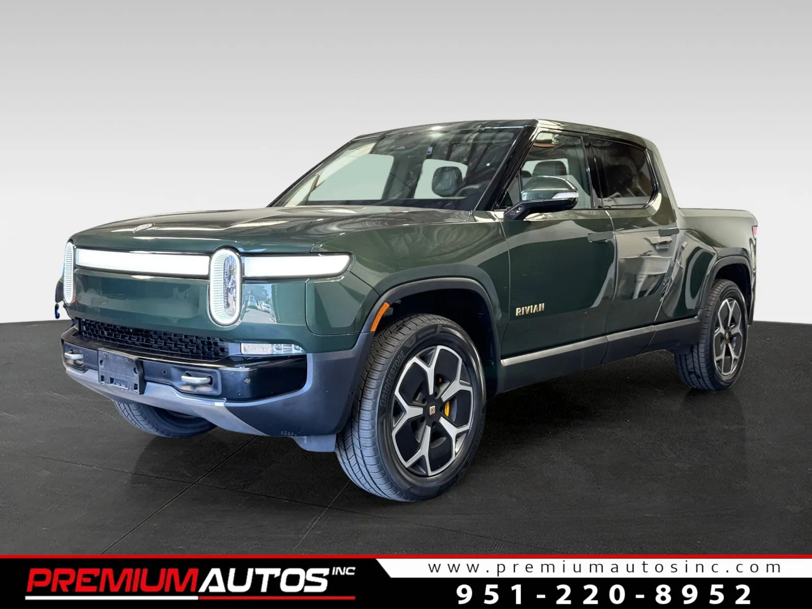2022 Rivian R1T Adventure