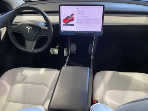 More photos of 2020 Tesla Model Y Performance at Premium Autos - Norco, CA