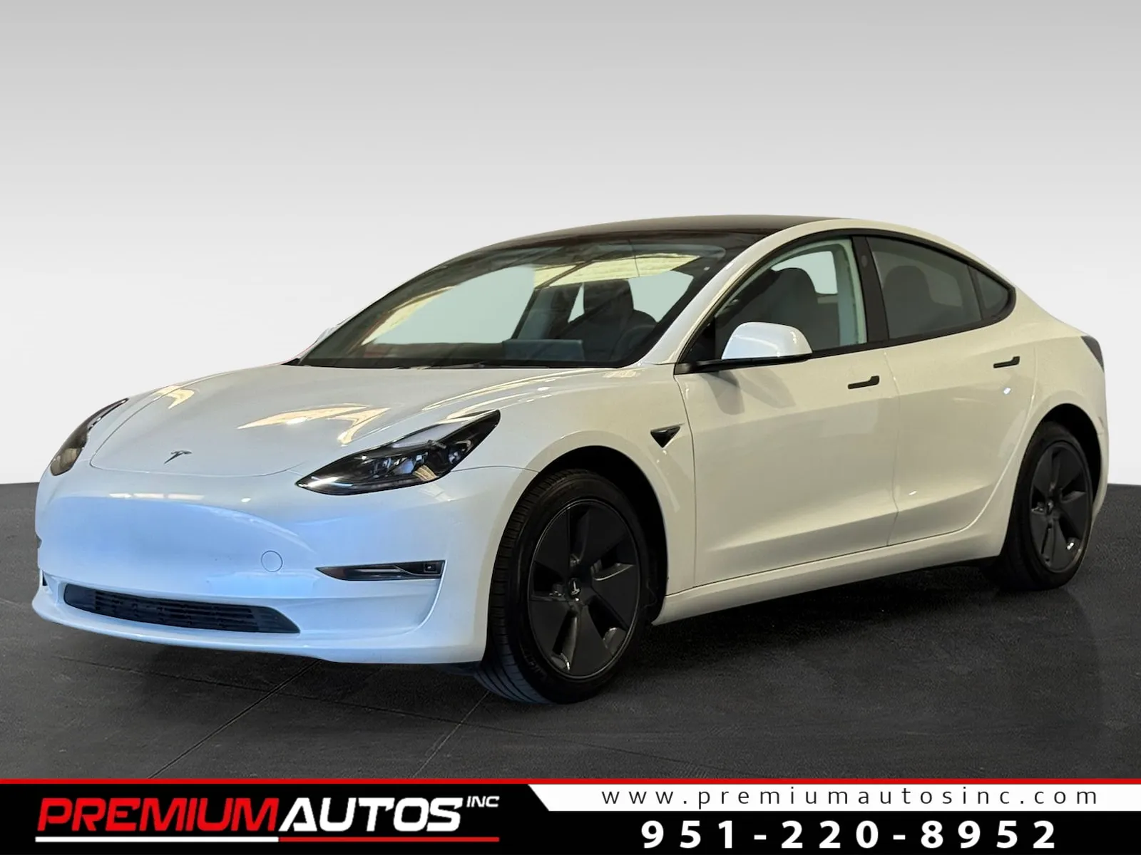 2023 Tesla Model 3 Base's photo