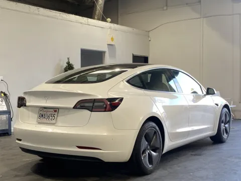 More photos of 2019 Tesla Model 3 standard plus at Premium Autos - Norco, CA