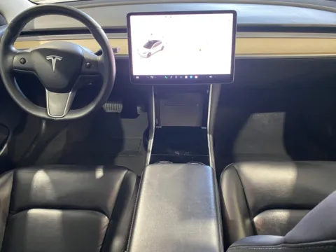 More photos of 2019 Tesla Model 3 standard plus at Premium Autos - Norco, CA