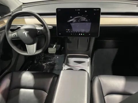 More photos of 2023 Tesla Model Y Long Range at Premium Autos - Norco, CA