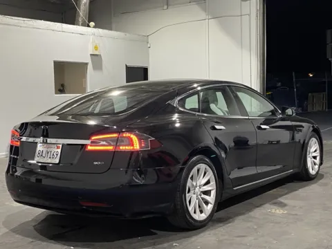 More photos of 2017 Tesla Model S 90D at Premium Autos - Norco, CA
