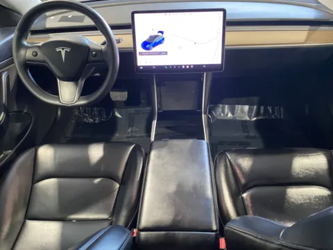 More photos of 2020 Tesla Model 3 Standard Plus at Premium Autos - Norco, CA