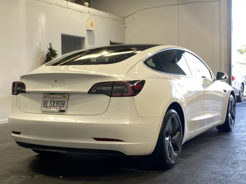 More photos of 2019 Tesla Model 3 standard plus at Premium Autos - Norco, CA
