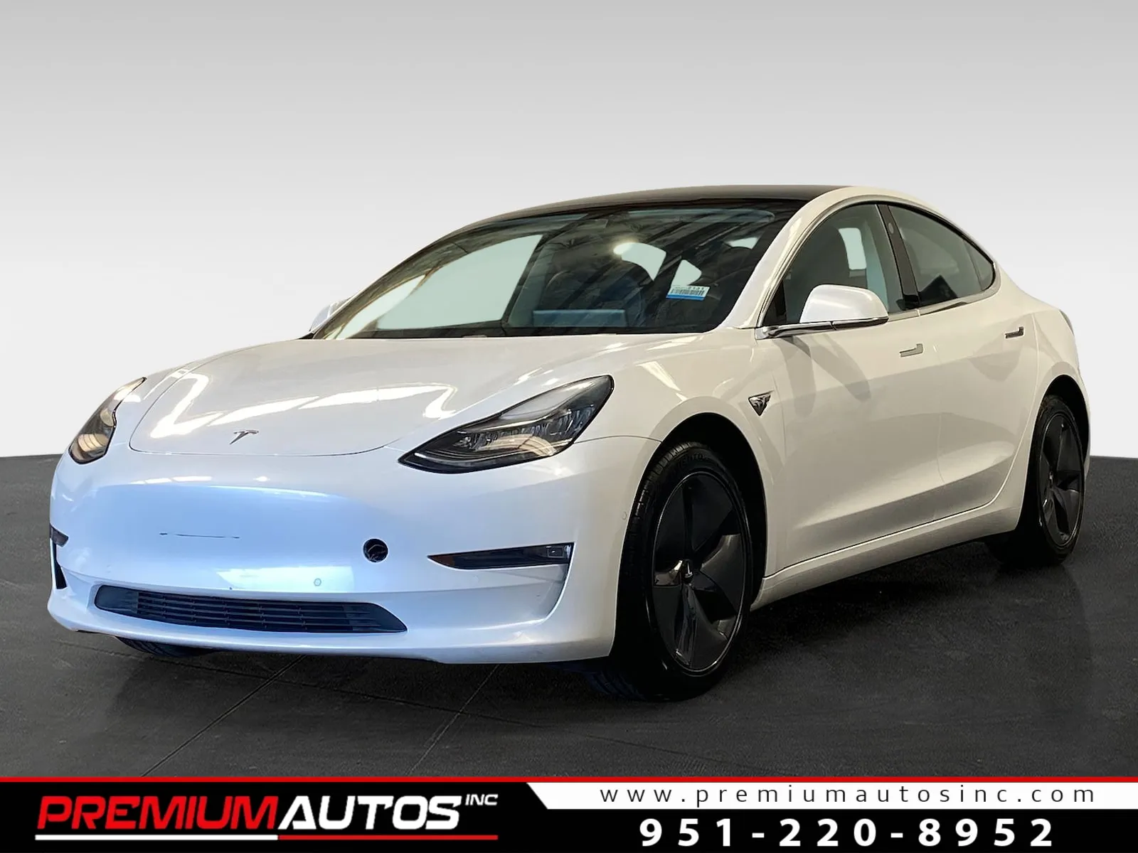 White 2019 Tesla Model 3 standard plus for sale in Norco, CA