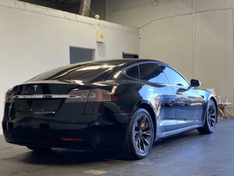 More photos of 2017 Tesla Model S 75 at Premium Autos - Norco, CA