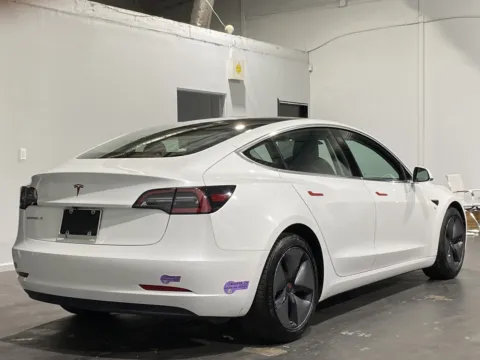 More photos of 2019 Tesla Model 3 standard plus at Premium Autos - Norco, CA