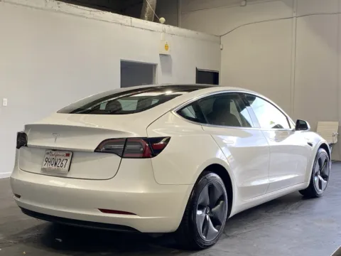 More photos of 2020 Tesla Model 3 Standard Plus at Premium Autos - Norco, CA